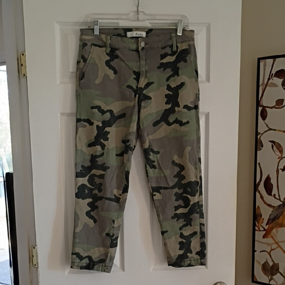 Kancan Women's Camo Straight Leg Pants